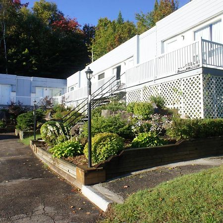 Motel Clair Mont Sainte-Agathe-des-Monts Exteriör bild